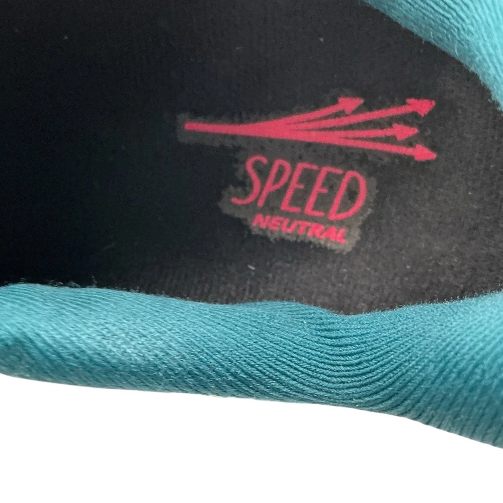 Brooks Launch 8 Women's Athletic‎ Shoes size 9